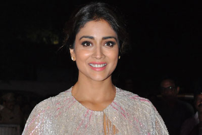 shriya-new-stills